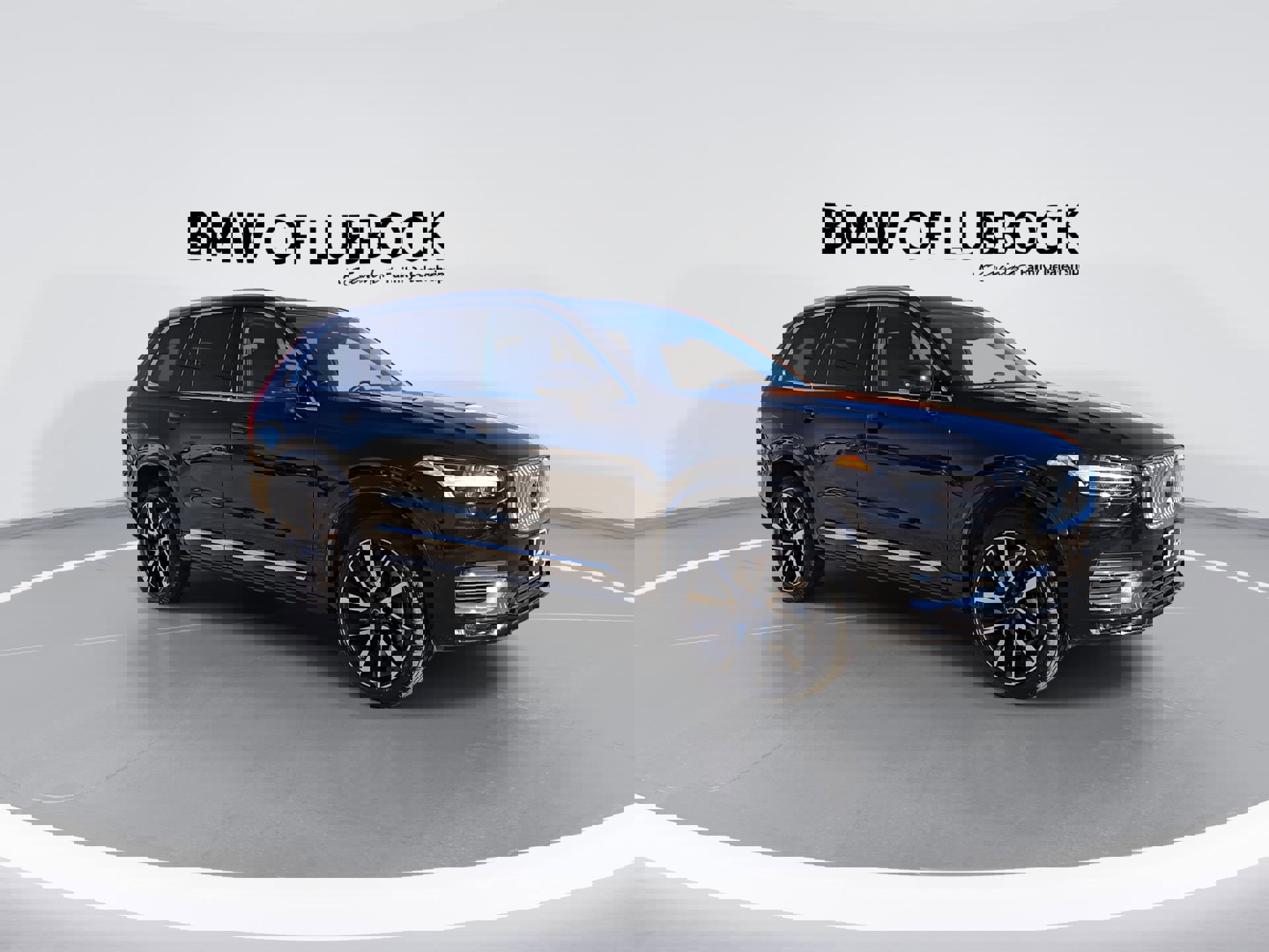 Used 2025 Volvo XC90 B5 Plus w/ Protection Package Premier image 2