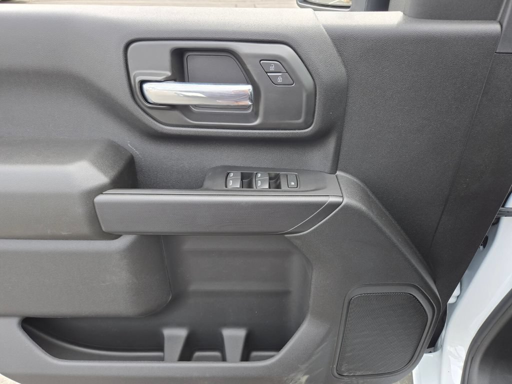 New 2026 Chevrolet Silverado 3500 W/T AWD/4WD image 9