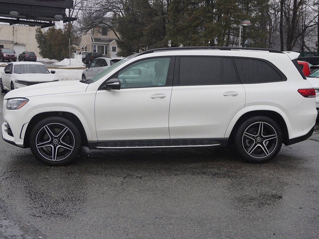 Used 2021 Mercedes-Benz GLS 580 4MATIC w/ Exclusive Trim Package image 23