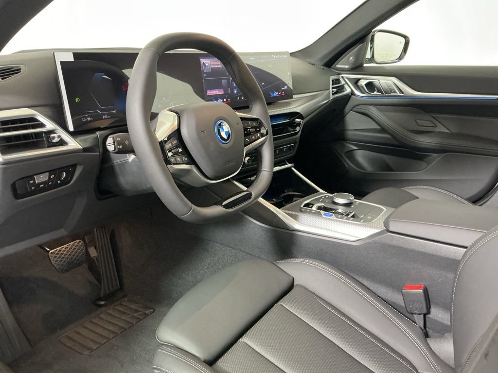 New 2026 BMW i4 eDrive40 w/ Premium Package RWD image 21