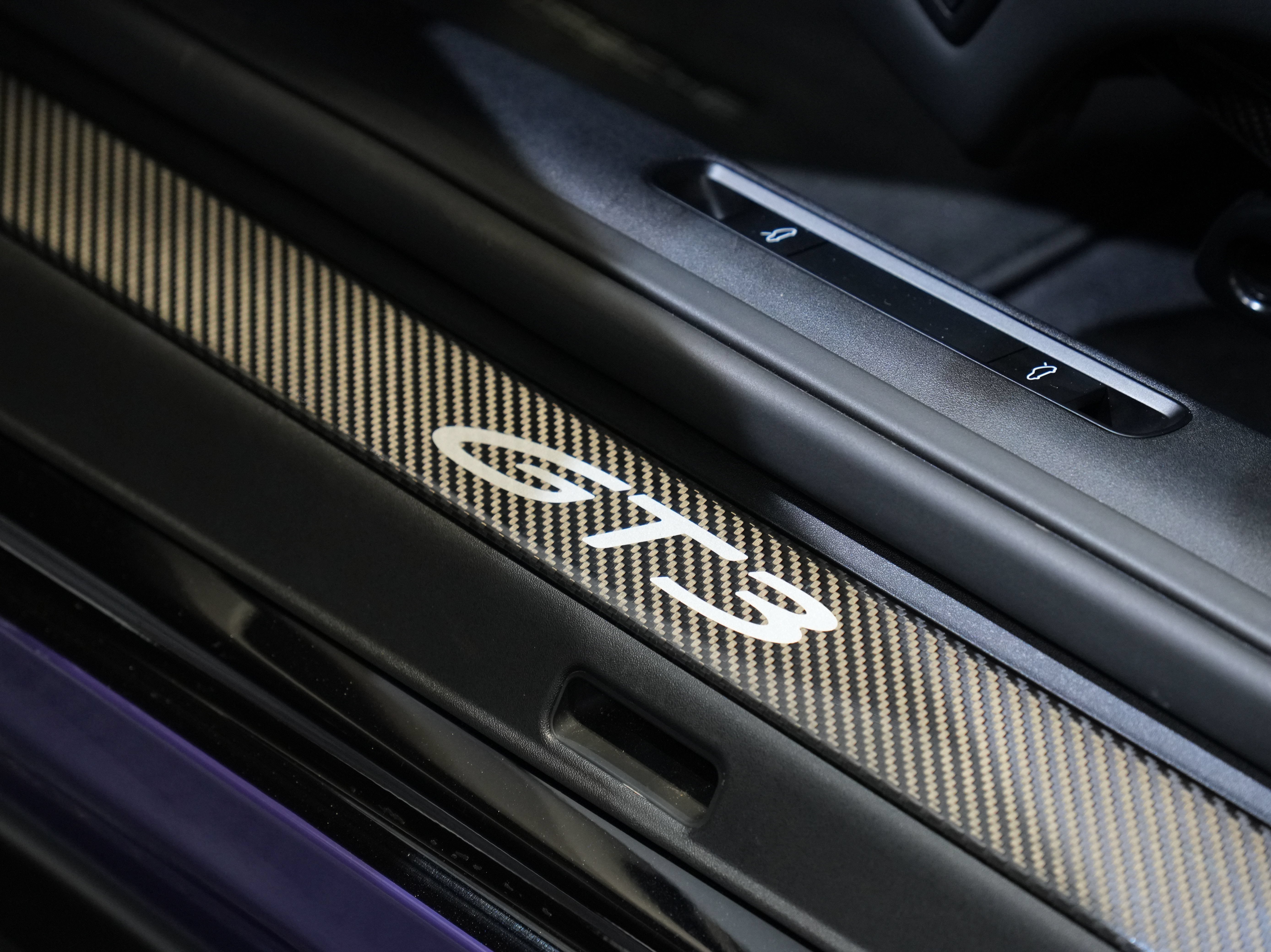 Used 2022 Porsche 911 GT3 RWD image 31