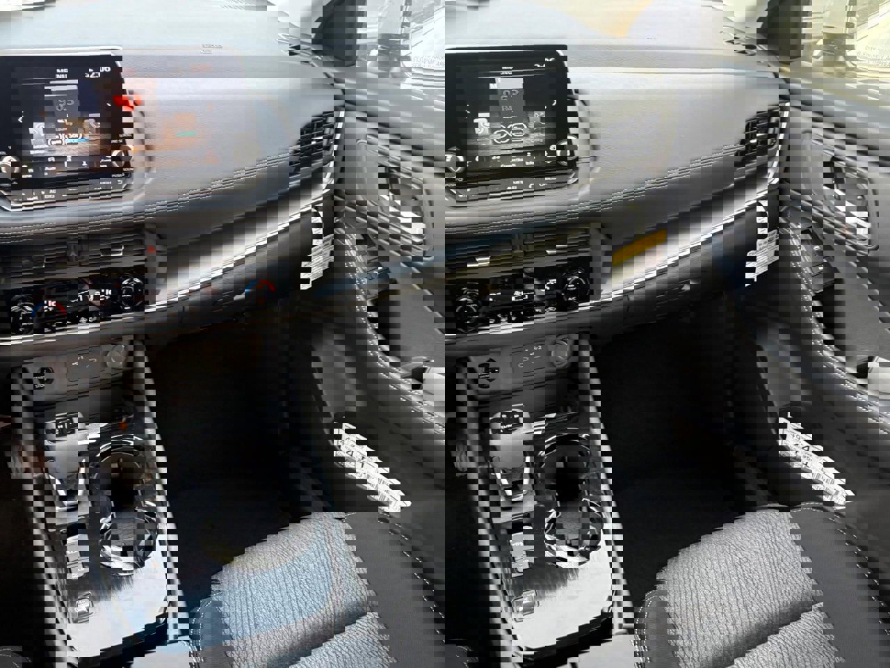 New 2026 Nissan Rogue SV image 10