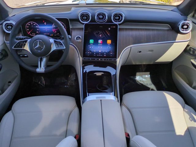 Used 2026 Mercedes-Benz GLC 300 image 15