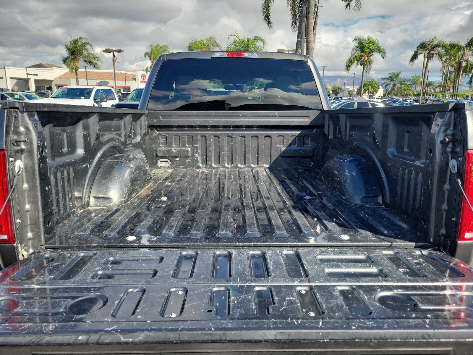 Used 2018 Ford F150 XLT w/ Equipment Group 302A Luxury RWD image 28