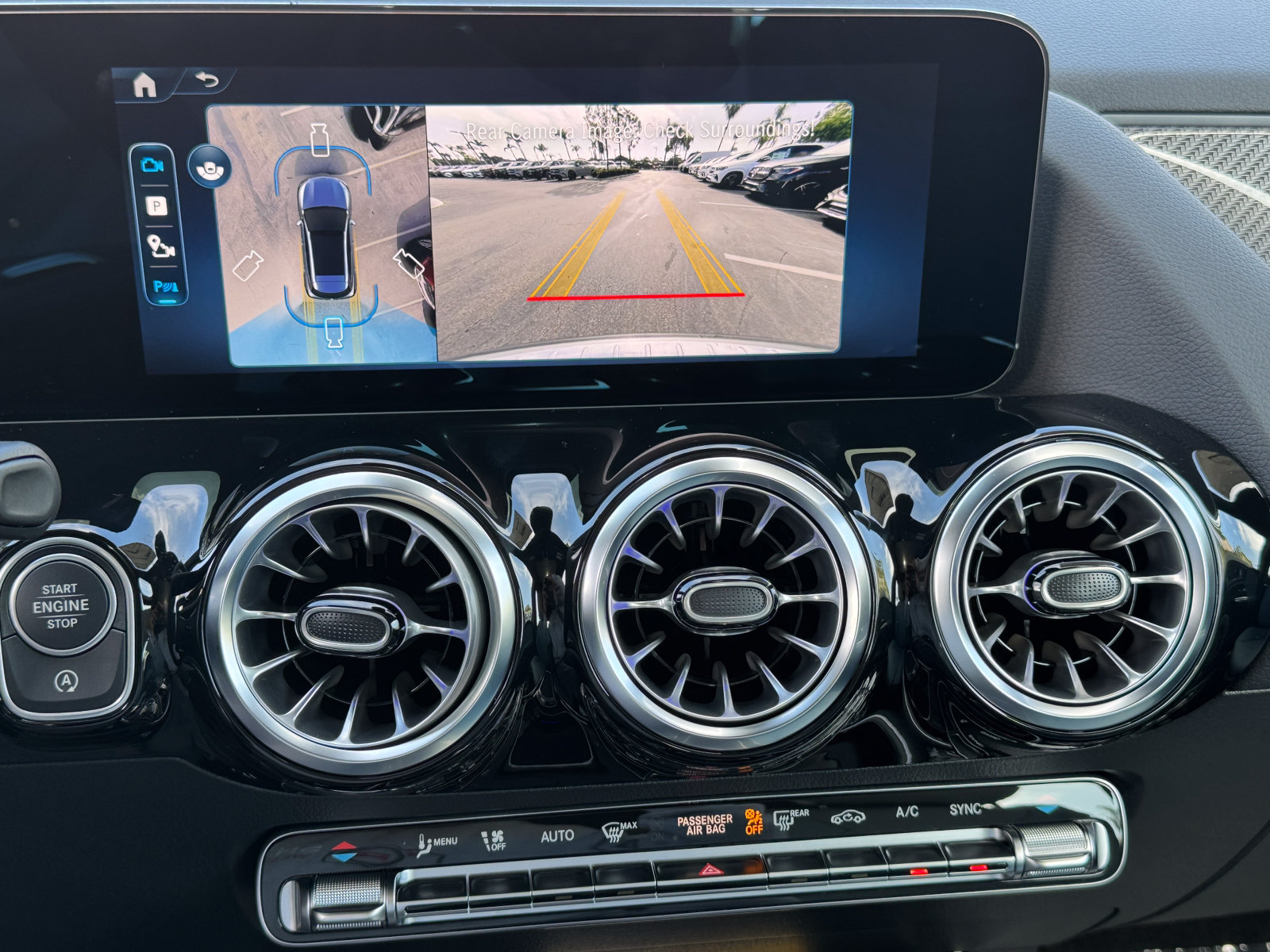 New 2026 Mercedes-Benz GLA 35 AMG 4MATIC image 10