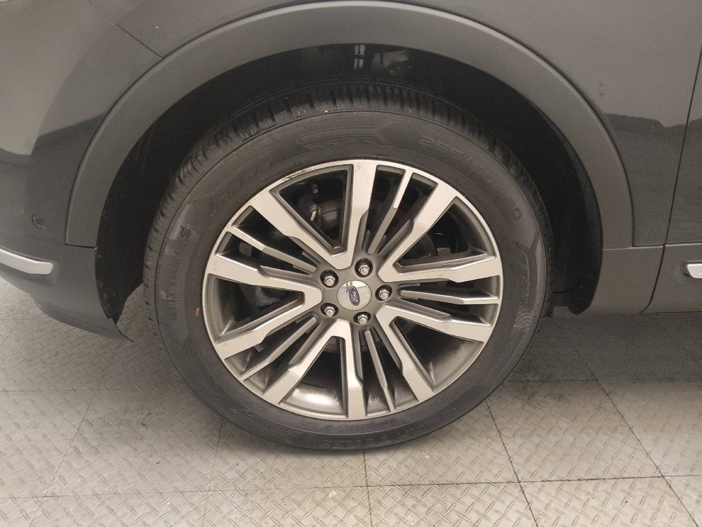 Used 2019 Ford Explorer Platinum AWD/4WD image 31