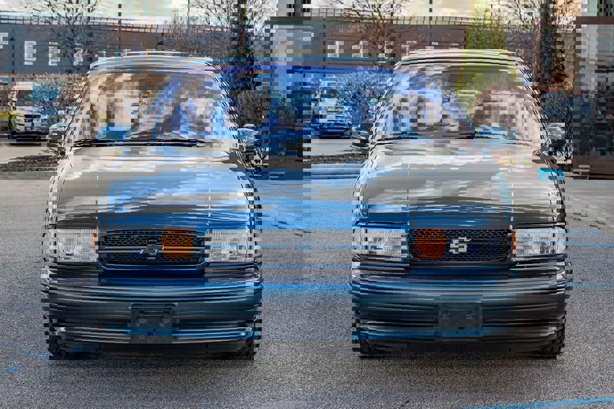 Used 1996 Chevrolet Impala SS image 2