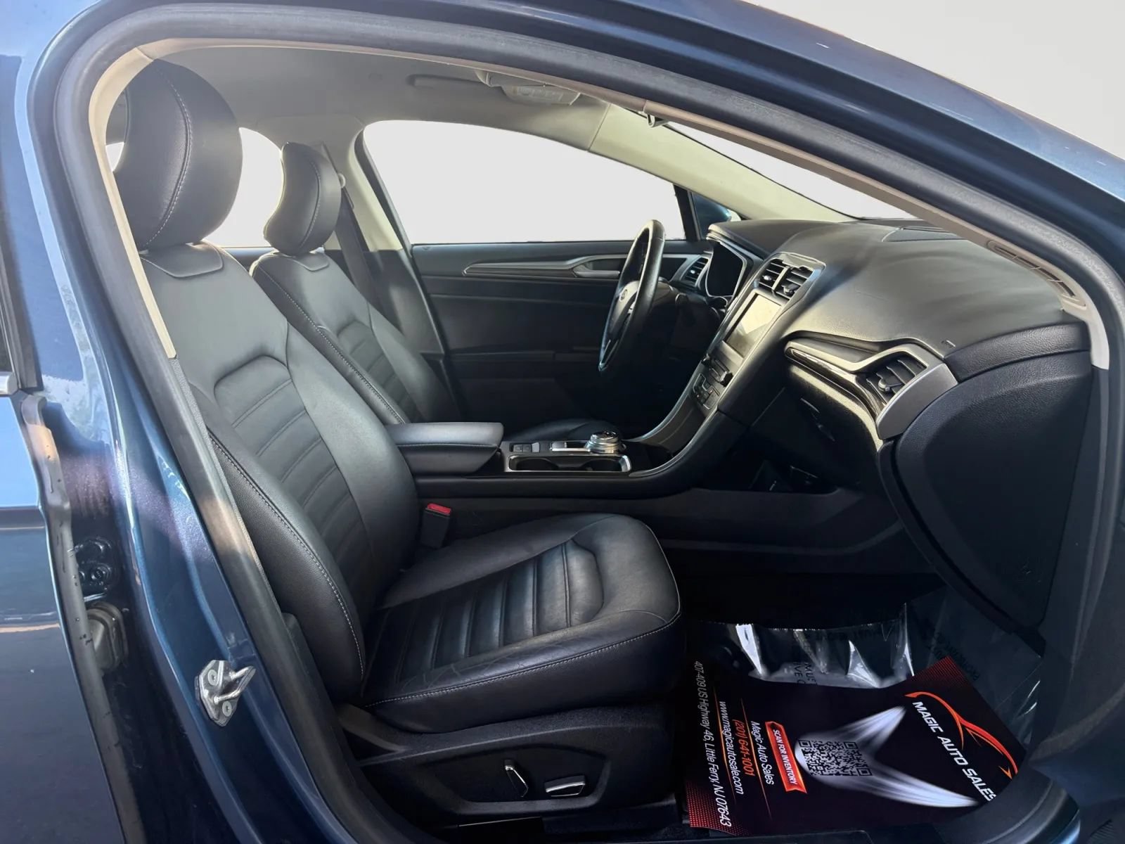 Used 2018 Ford Fusion Energi SE FWD image 20
