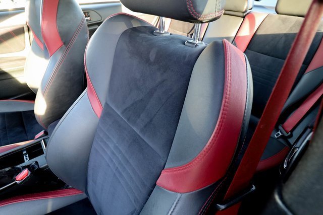 Used 2018 Subaru WRX STI image 32