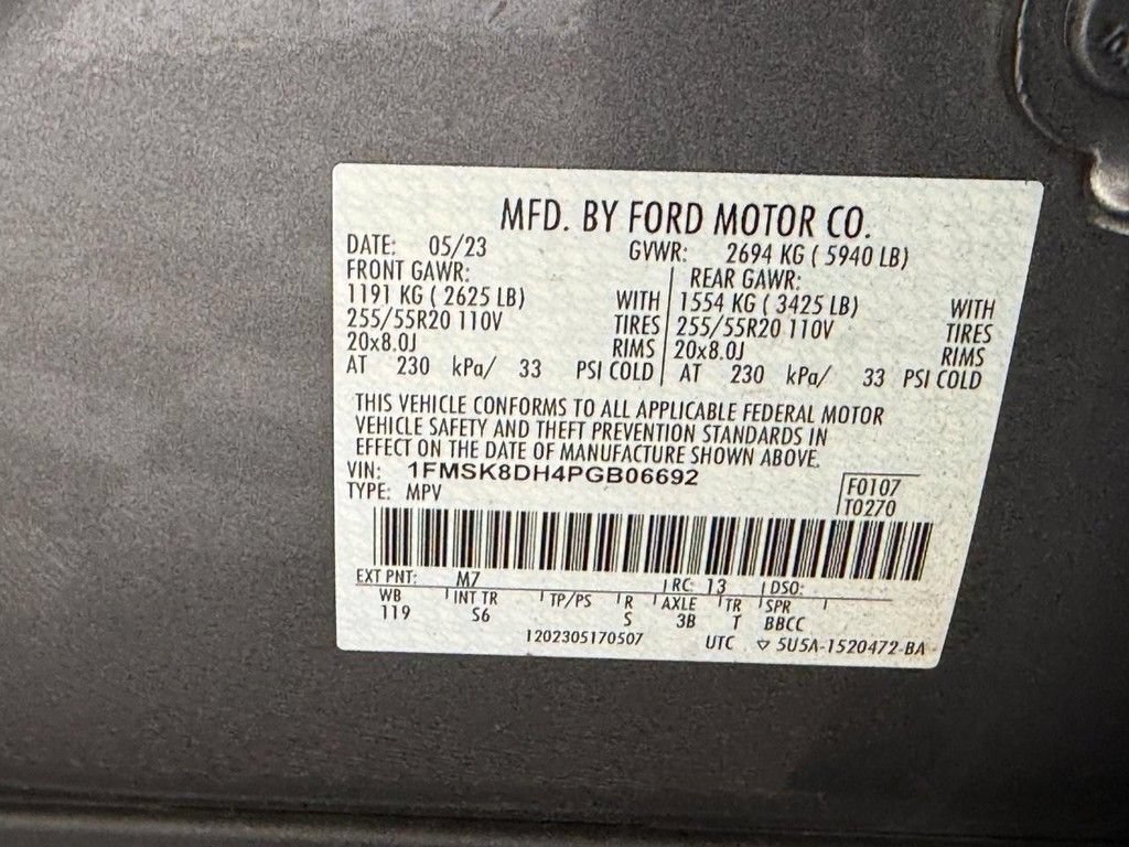 Used 2023 Ford Explorer XLT w/ Equipment Group 202A AWD/4WD image 34