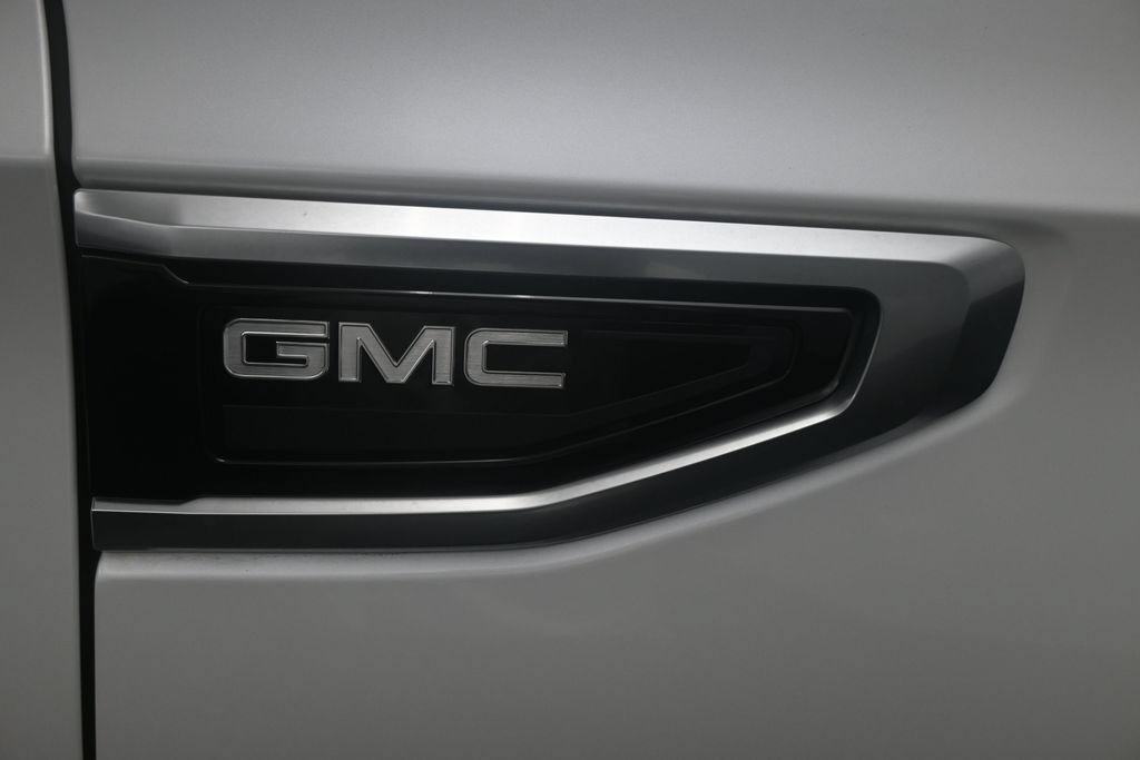 Used 2024 GMC Yukon Denali w/ Denali Reserve Package AWD/4WD image 47