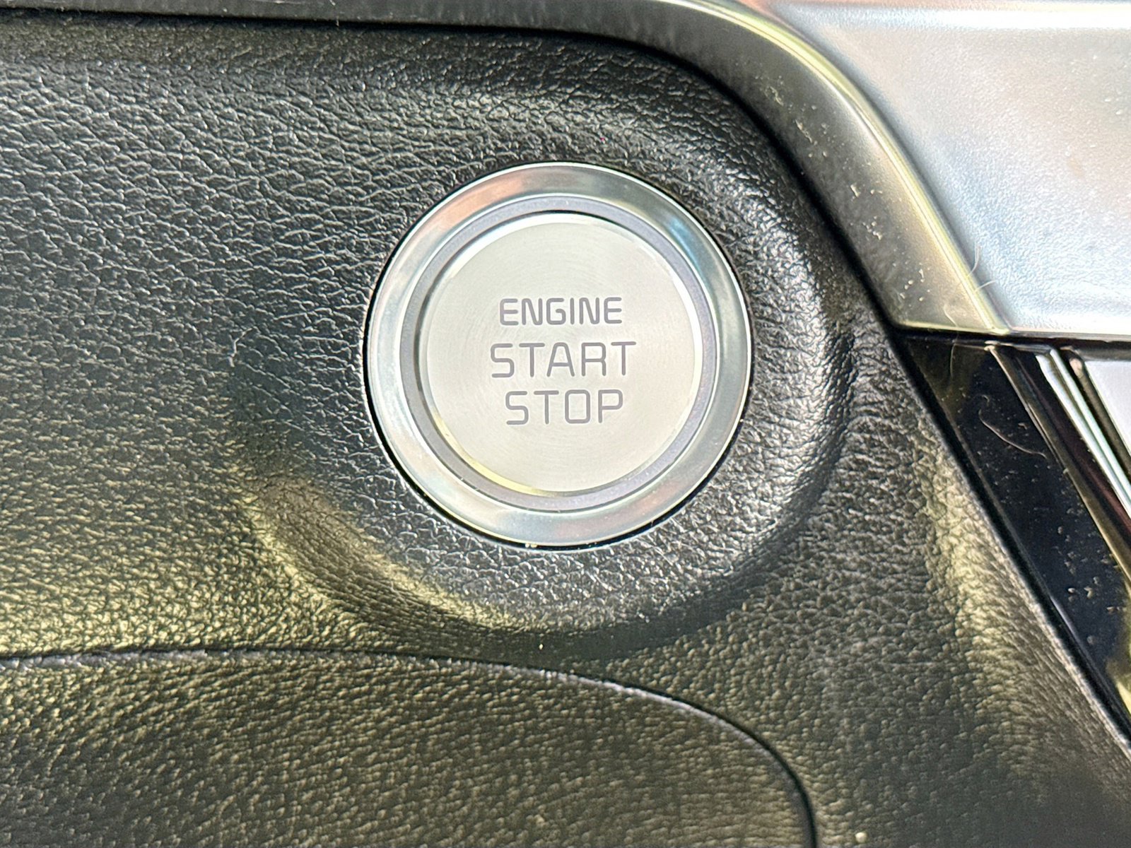 Used 2023 Kia Telluride SX Prestige AWD/4WD image 9