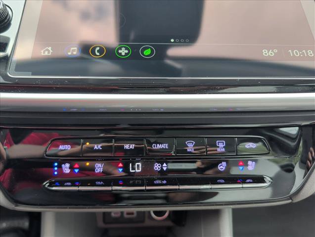 Used 2022 Chevrolet Bolt EUV Premier FWD image 16