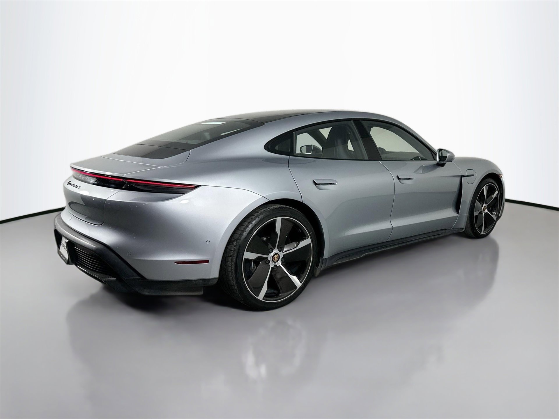 Certified 2020 Porsche Taycan Turbo S image 7