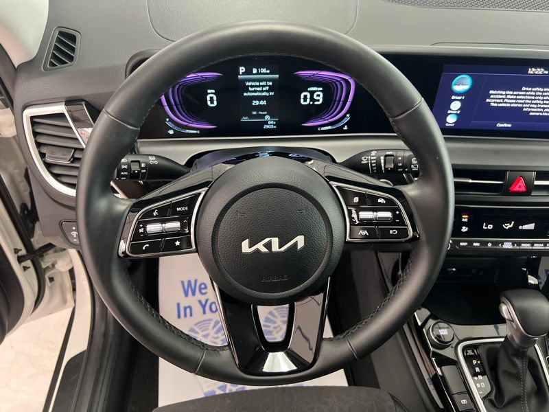 Certified 2025 Kia Seltos S FWD image 25