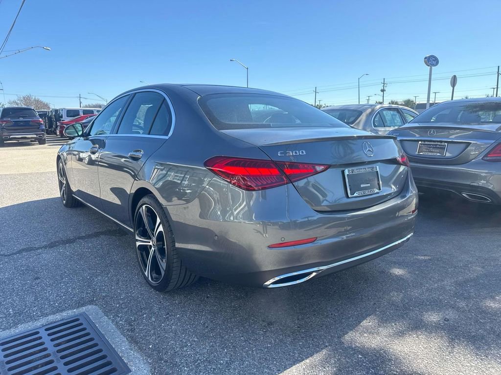 Used 2024 Mercedes-Benz C 300 Sedan image 5