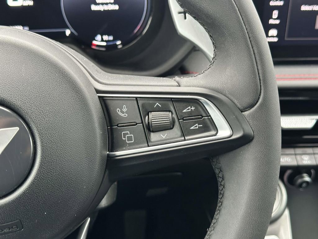 Certified 2024 Dodge Hornet R/T w/ R/T Blacktop Package image 46