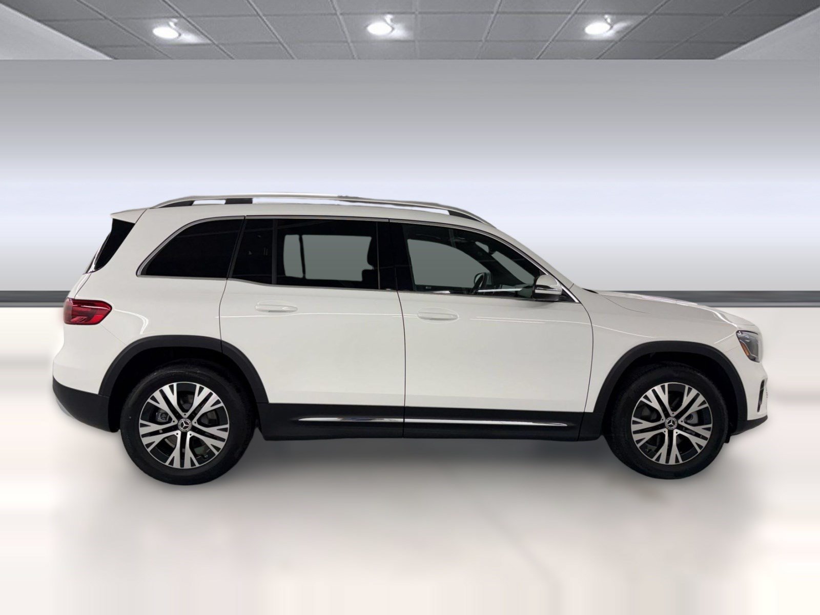 Certified 2026 Mercedes-Benz GLB 250 image 8