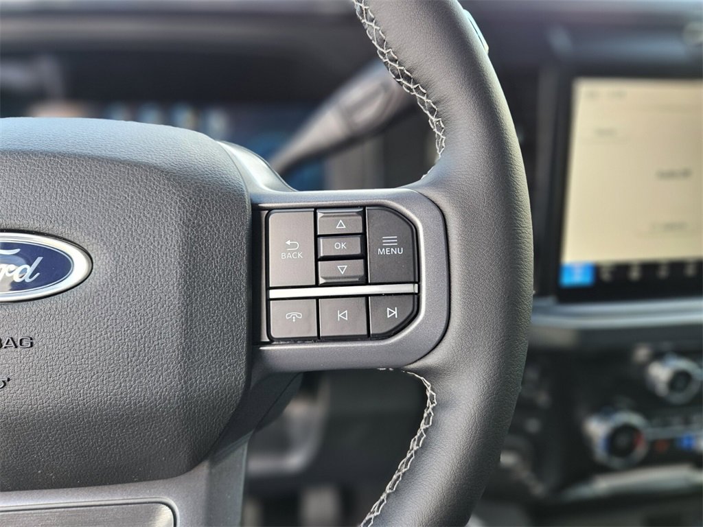 New 2025 Ford F350 Lariat w/ Lariat Ultimate Package image 28