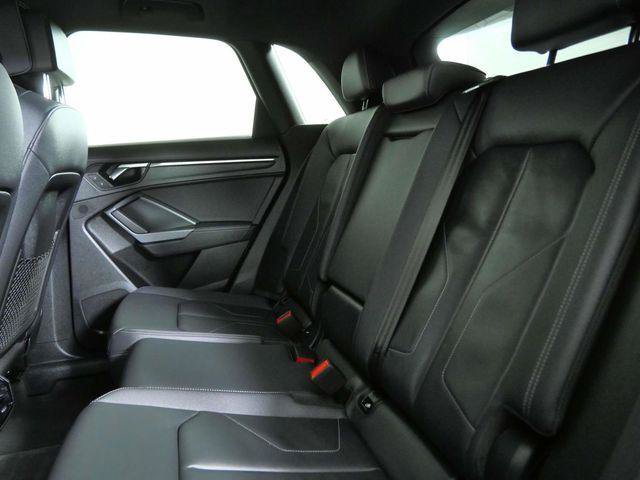 Used 2025 Audi Q3 2.0T Premium w/ Convenience Package AWD/4WD image 15