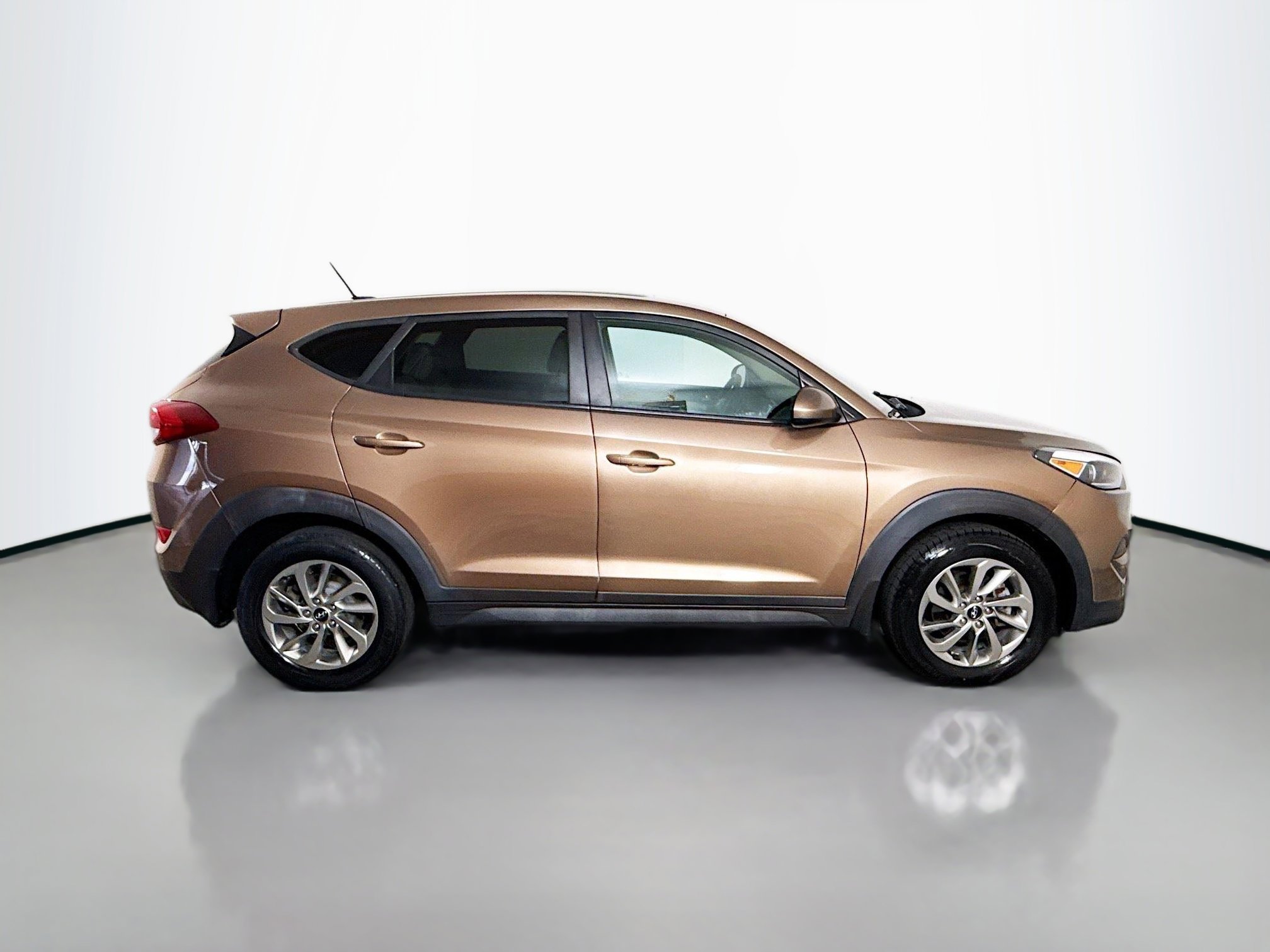 Used 2017 Hyundai Tucson SE image 11