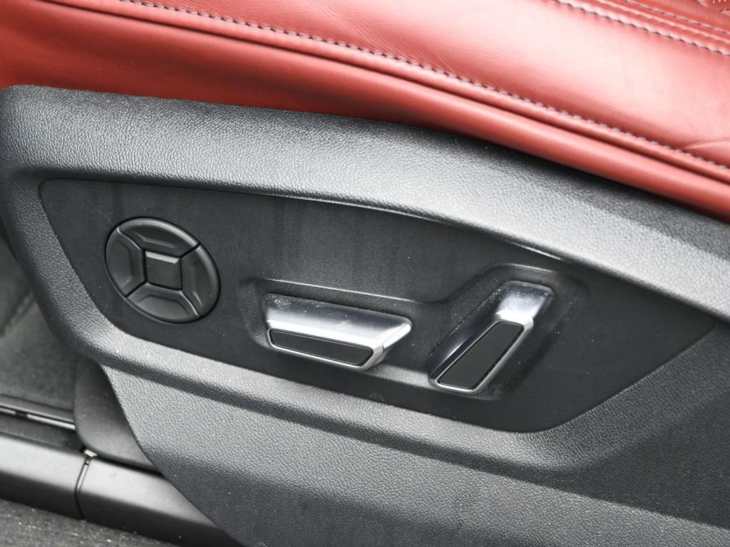 Used 2021 Audi SQ8 Prestige w/ Prestige Package image 13