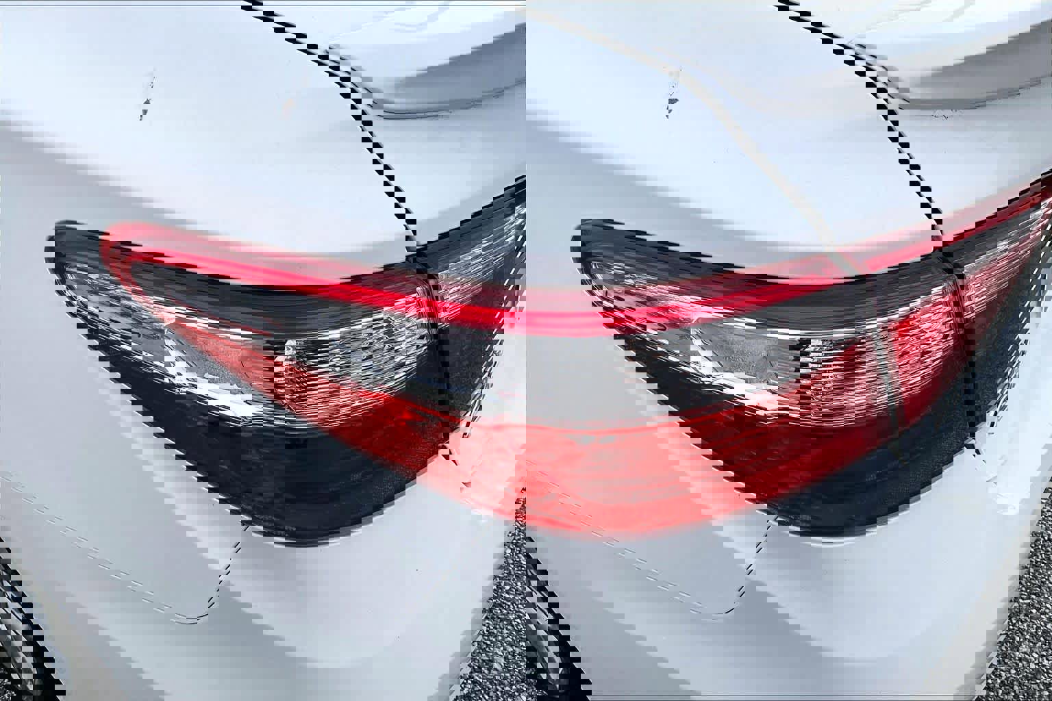 Used 2017 Toyota Camry SE image 27