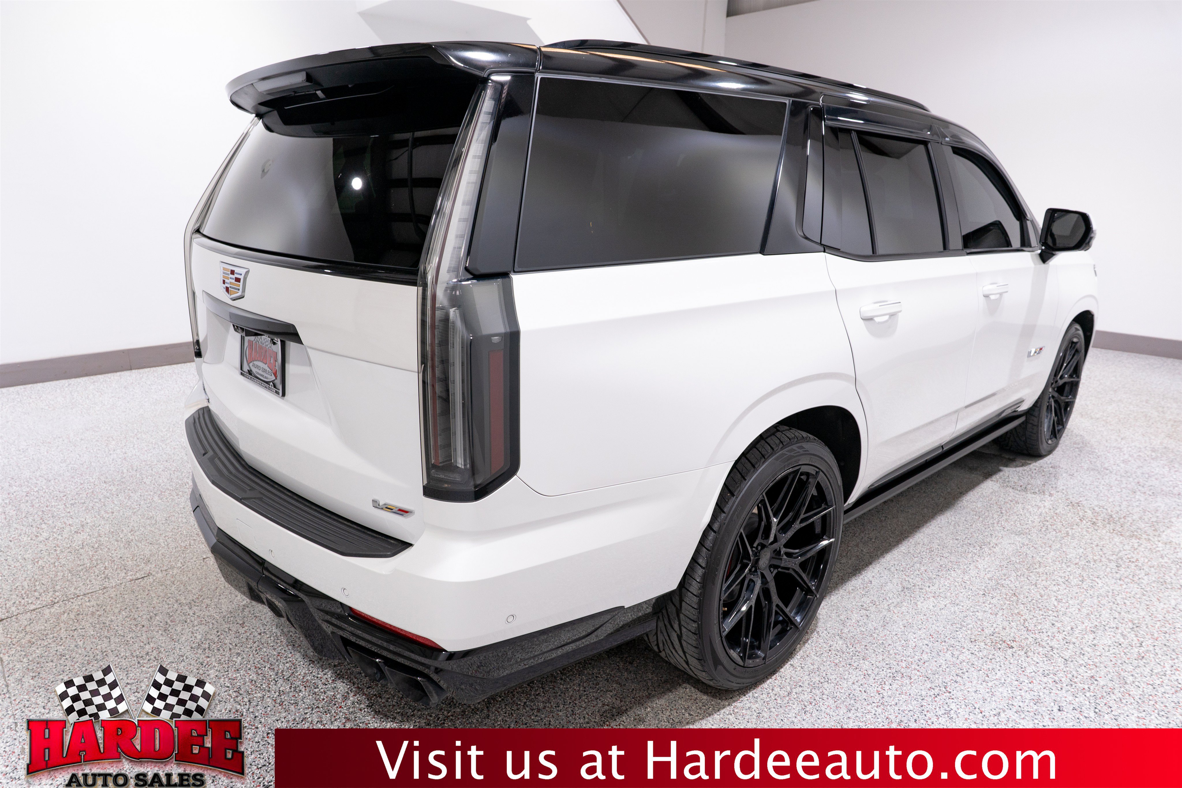 Used 2025 Cadillac Escalade V w/ LPO, Floor Liner Package AWD/4WD image 5