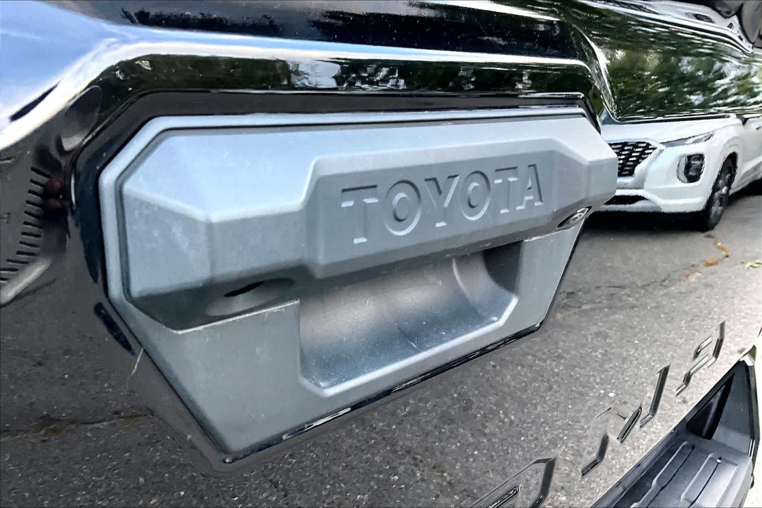 Certified 2024 Toyota Tacoma TRD Sport w/ TRD Sport Premium Package AWD/4WD image 30