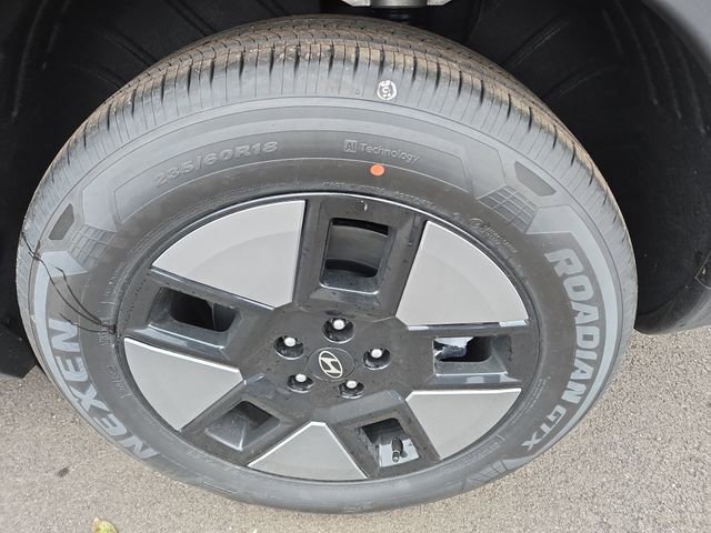 New 2026 Hyundai Santa Fe SEL FWD image 27