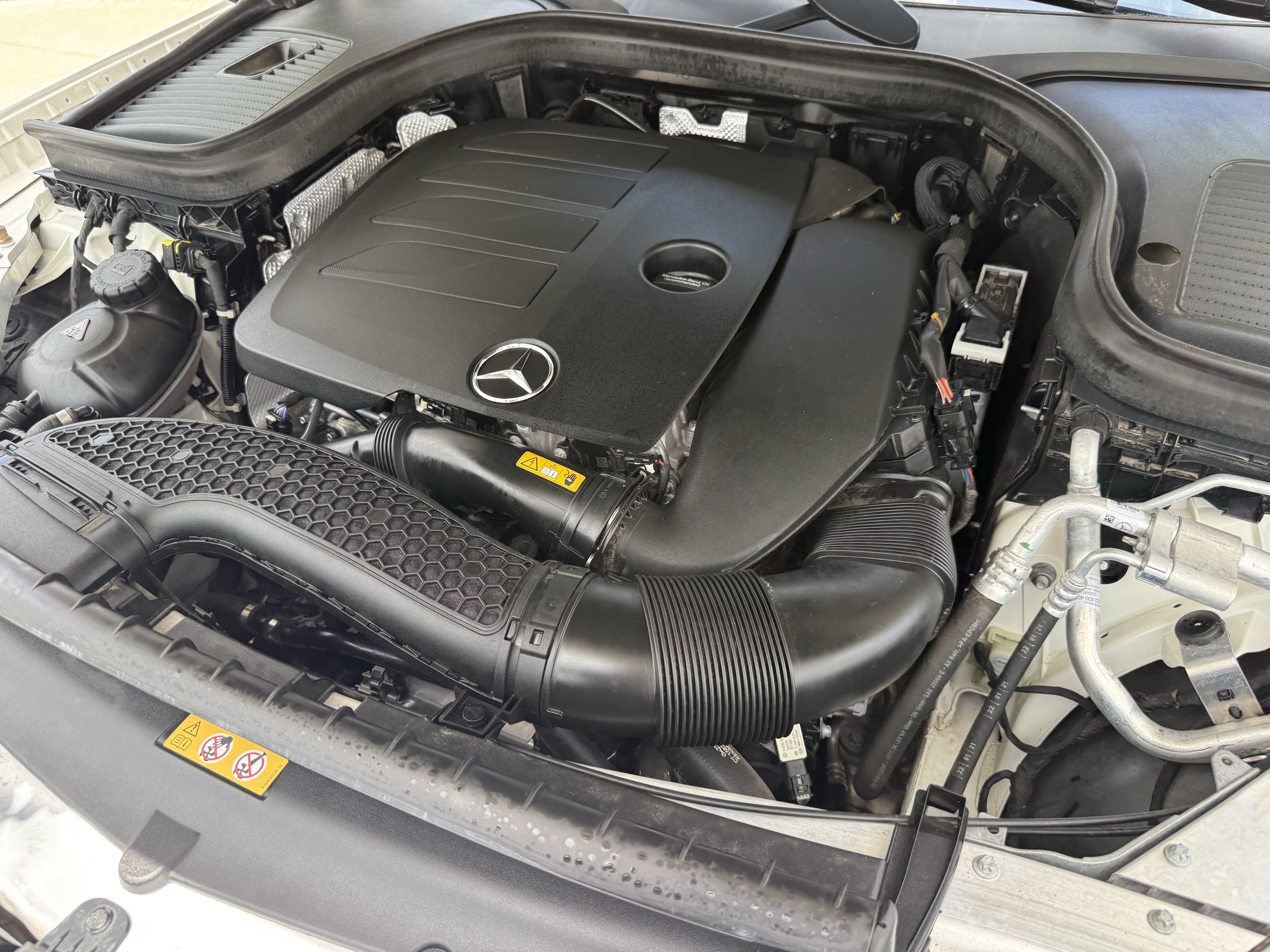 Used 2021 Mercedes-Benz GLC 300 4MATIC image 32