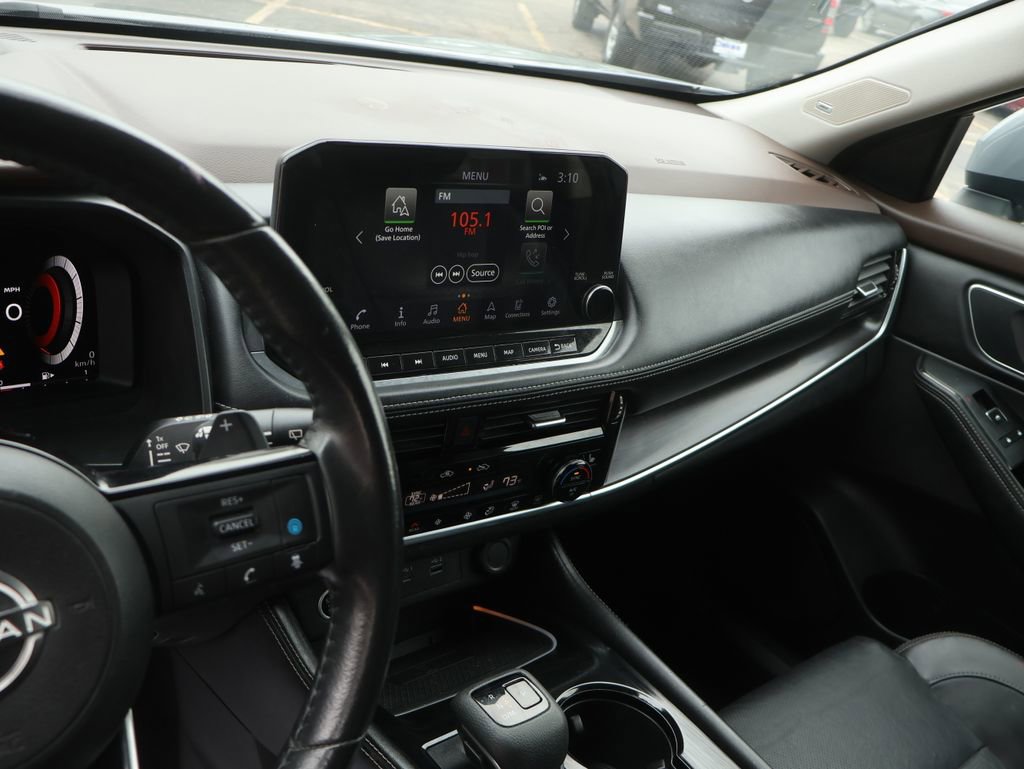 Used 2023 Nissan Rogue Platinum w/ Platinum Premium Package FWD image 21