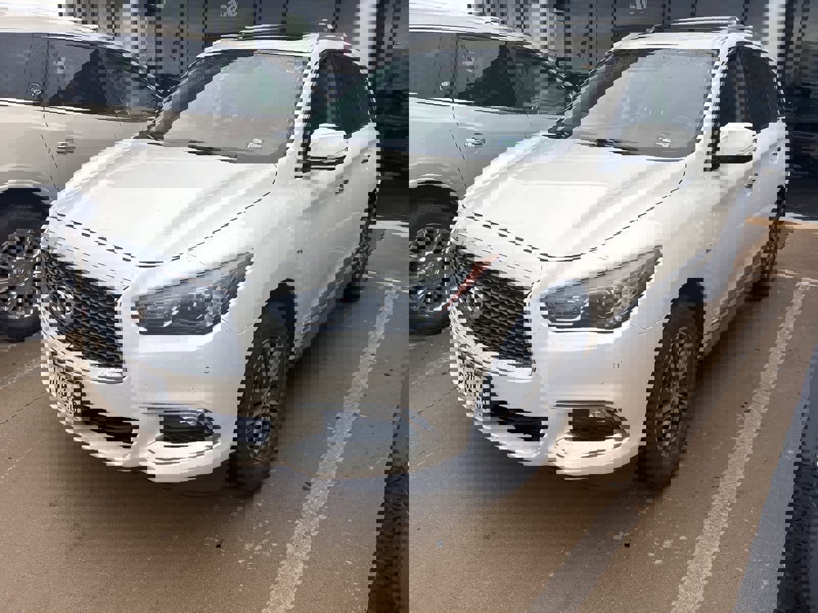 Used 2018 INFINITI QX60 FWD w/ Premium Plus Package