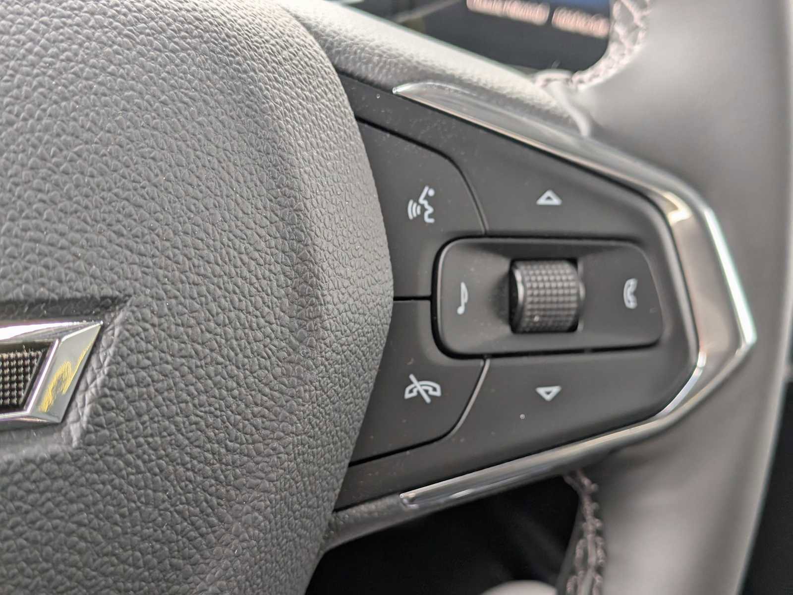 New 2025 Chevrolet Trax ACTIV w/ Driver Confidence Package image 25