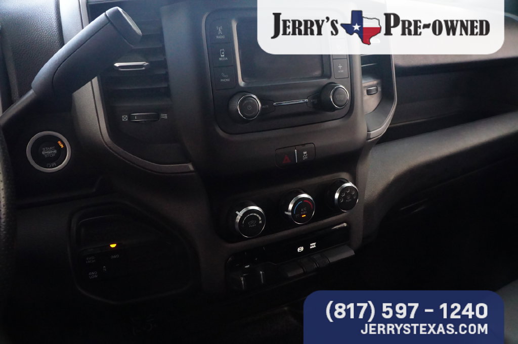 Used 2022 RAM 3500 Tradesman w/ Chrome Appearance Group AWD/4WD image 12