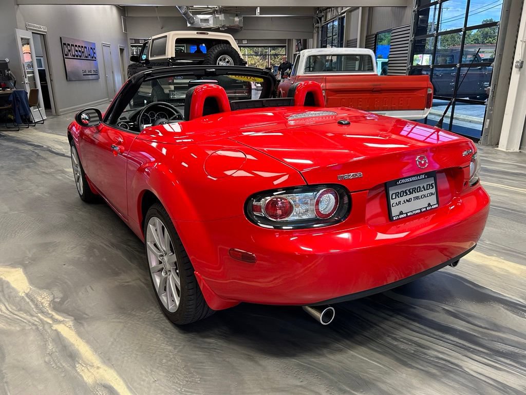 Used 2008 MAZDA MX-5 Miata Grand Touring RWD image 29