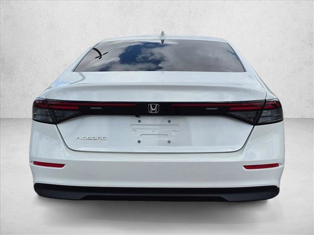 Used 2023 Honda Accord EX image 6