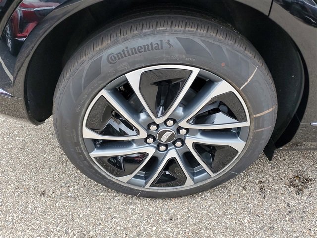 New 2026 Cadillac Optiq Sport 2 image 7