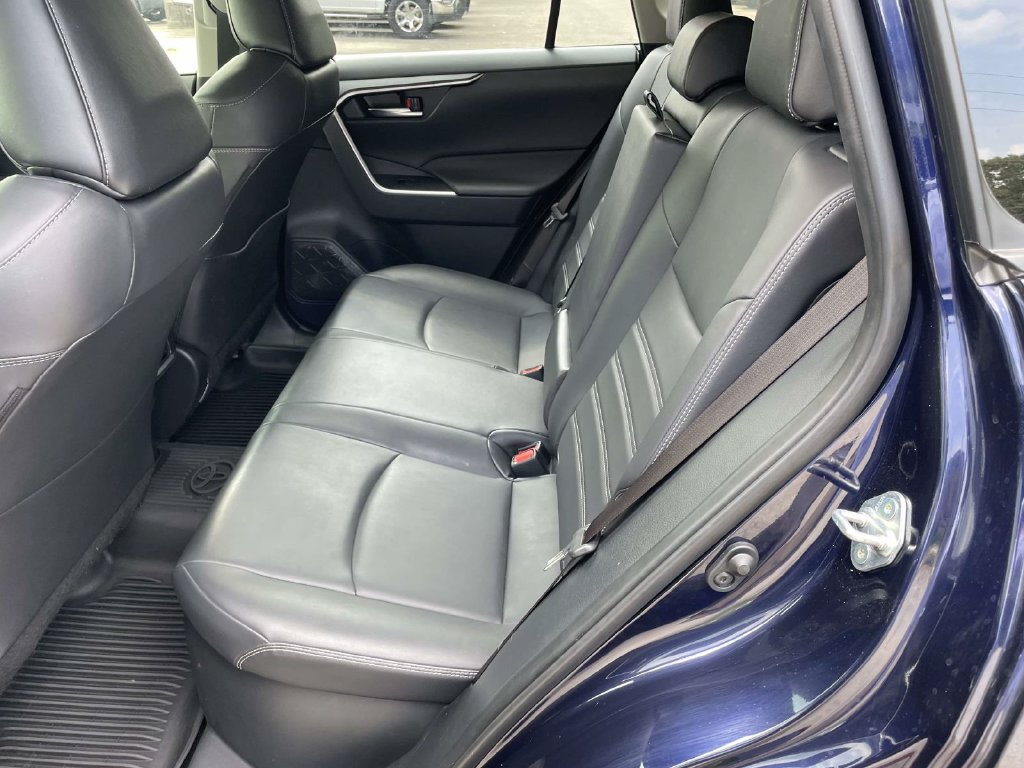 Used 2025 Toyota RAV4 XLE Premium w/ Weather Package AWD/4WD image 11