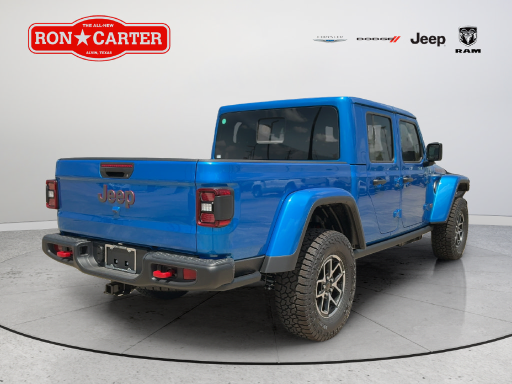 New 2026 Jeep Gladiator Rubicon w/ Steel Power Dome Hood Package AWD/4WD image 6
