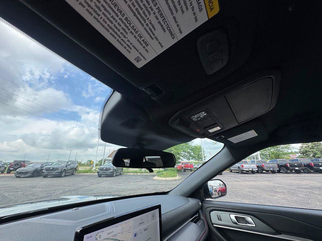 New 2026 Ford Explorer ST-Line w/ ST-Line Street Pack AWD/4WD image 26