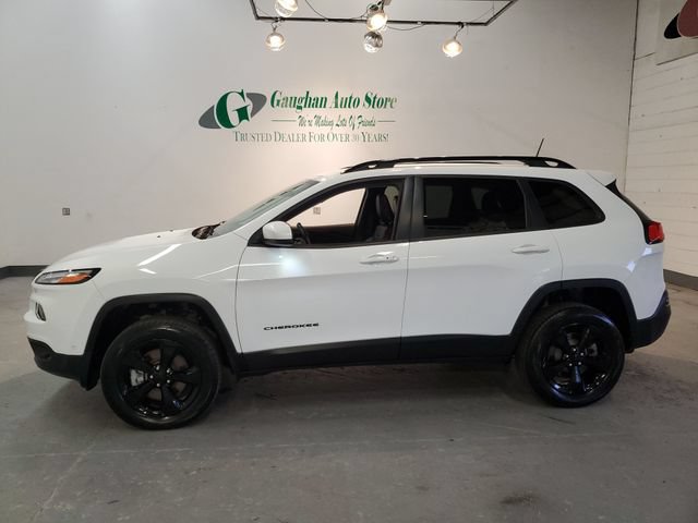 Used 2018 Jeep Cherokee Limited w/ Technology Group AWD/4WD image 3