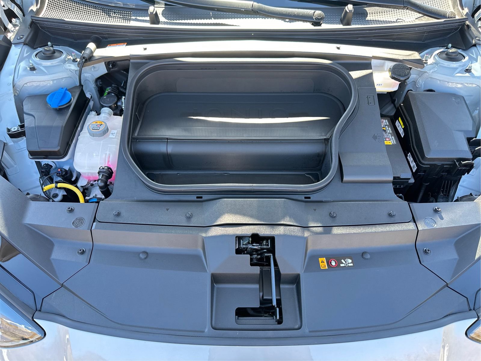 Certified 2023 Hyundai Ioniq 6 SEL AWD/4WD image 23