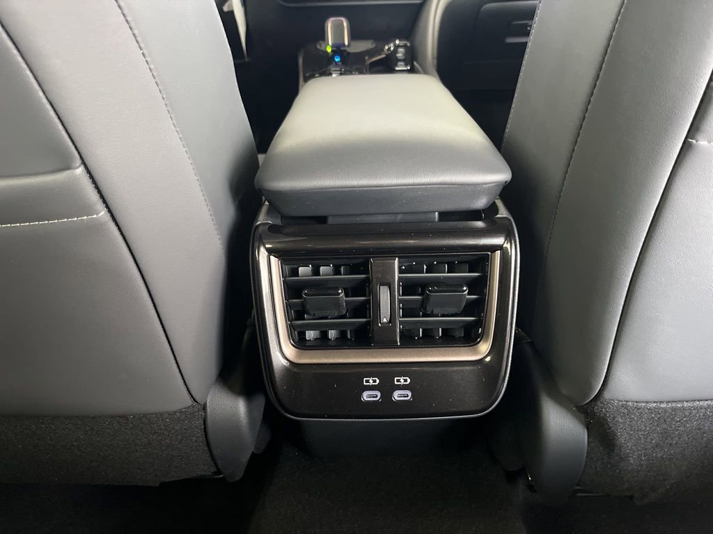 New 2026 Toyota Crown Signia image 22