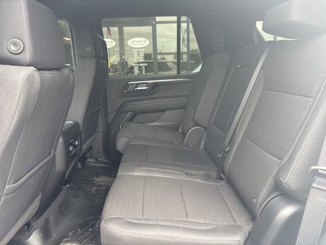 Used 2025 Chevrolet Tahoe LS AWD/4WD image 14
