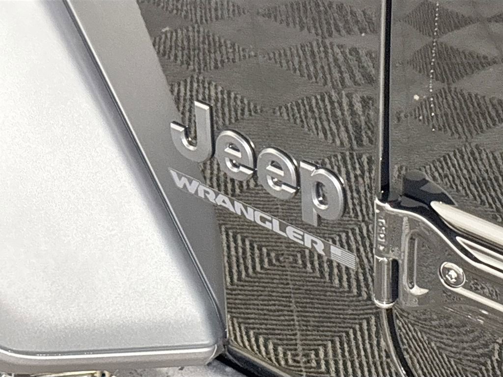 New 2025 Jeep Wrangler Willys image 24