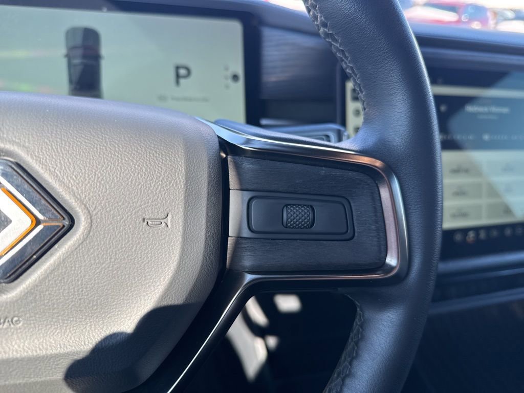 Used 2022 Rivian R1T Adventure image 18