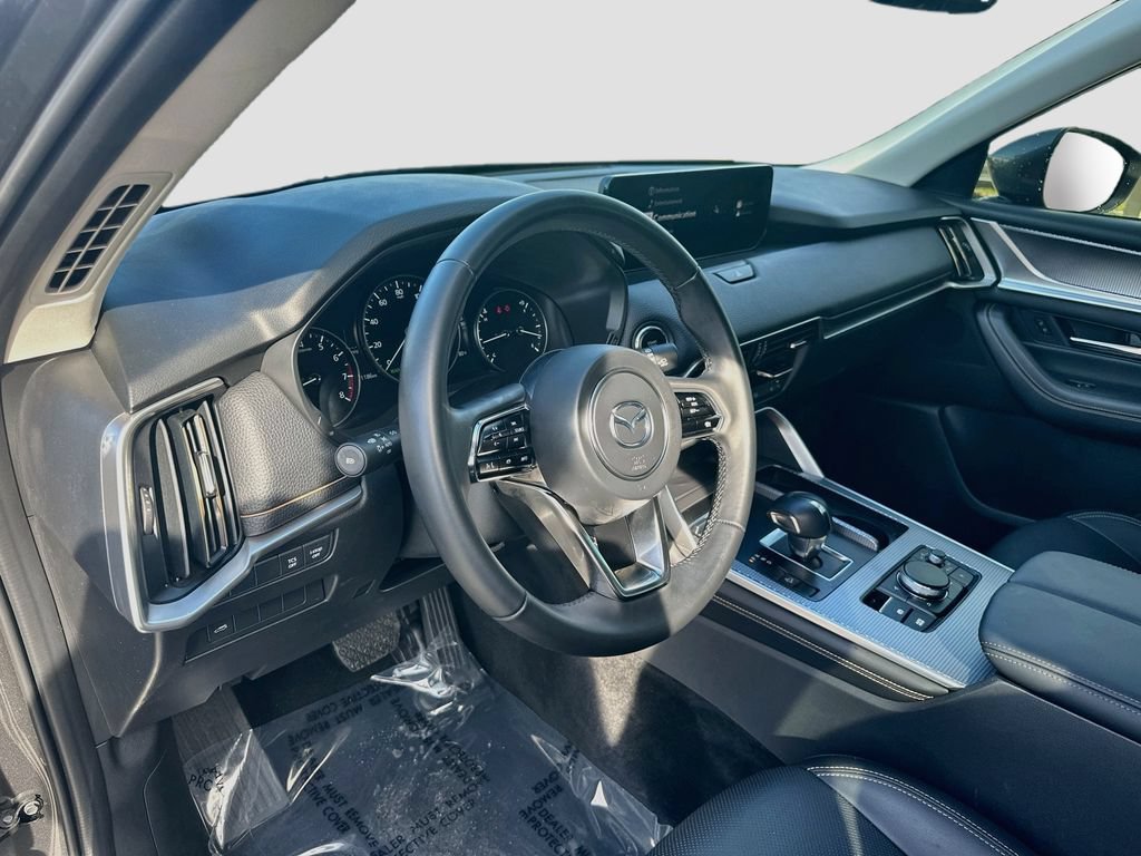 Used 2024 MAZDA CX-90 3.3 Turbo w/ Preferred Plus AWD/4WD image 9