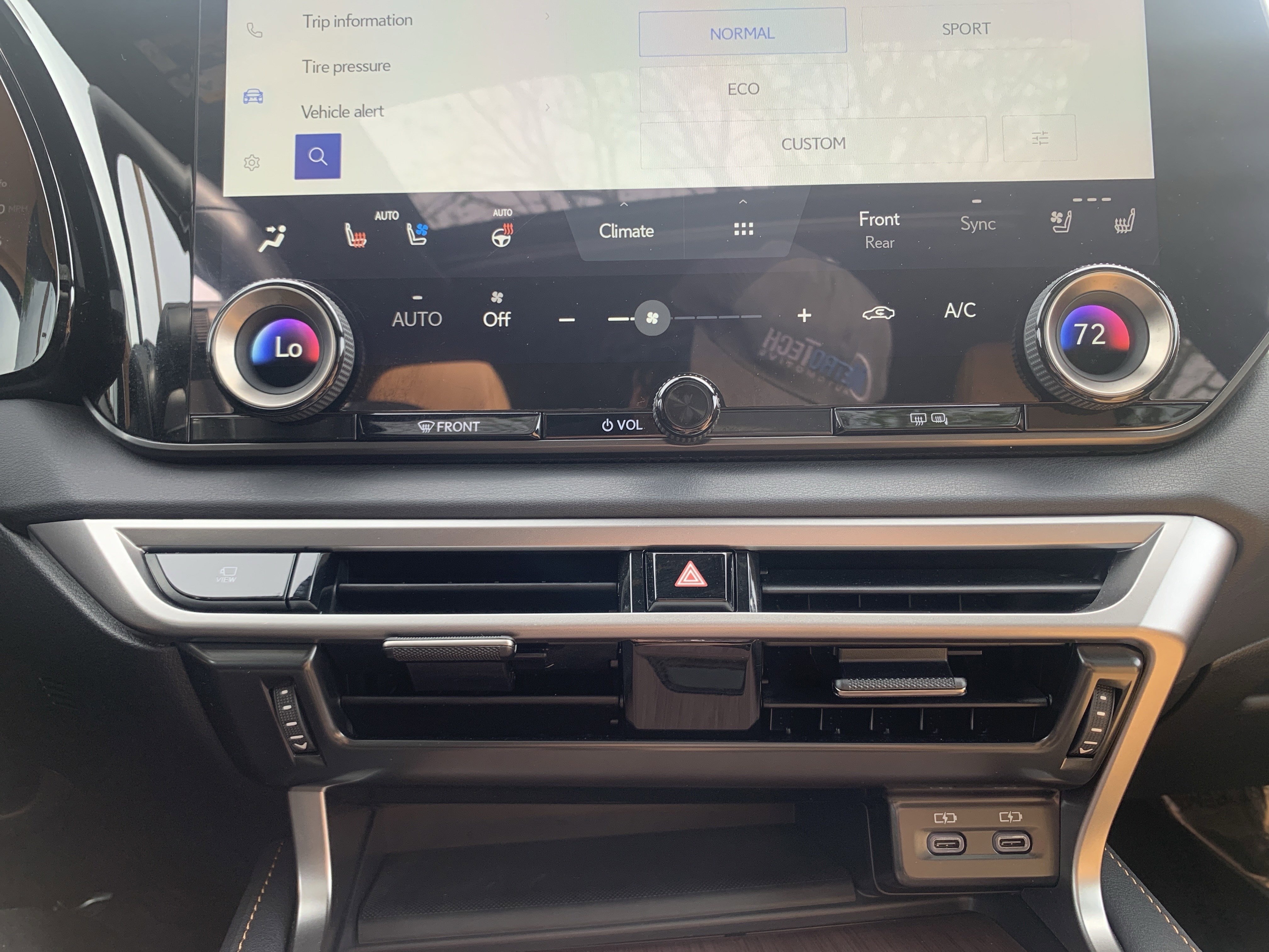 Certified 2025 Lexus RX 350 Premium w/ Accessory Package (Z1) image 29
