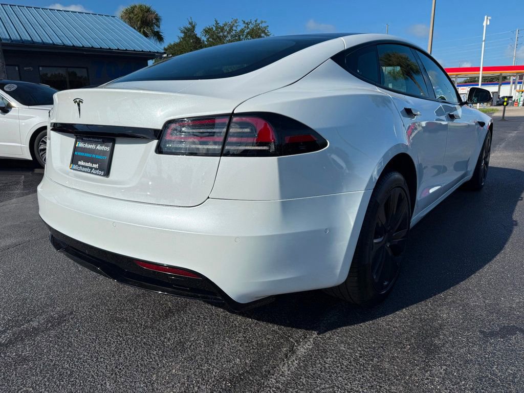 Used 2022 Tesla Model S AWD image 5